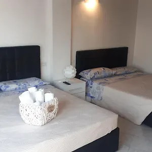 Hébergement de vacances Casa Leonardo, Azzano San Paolo